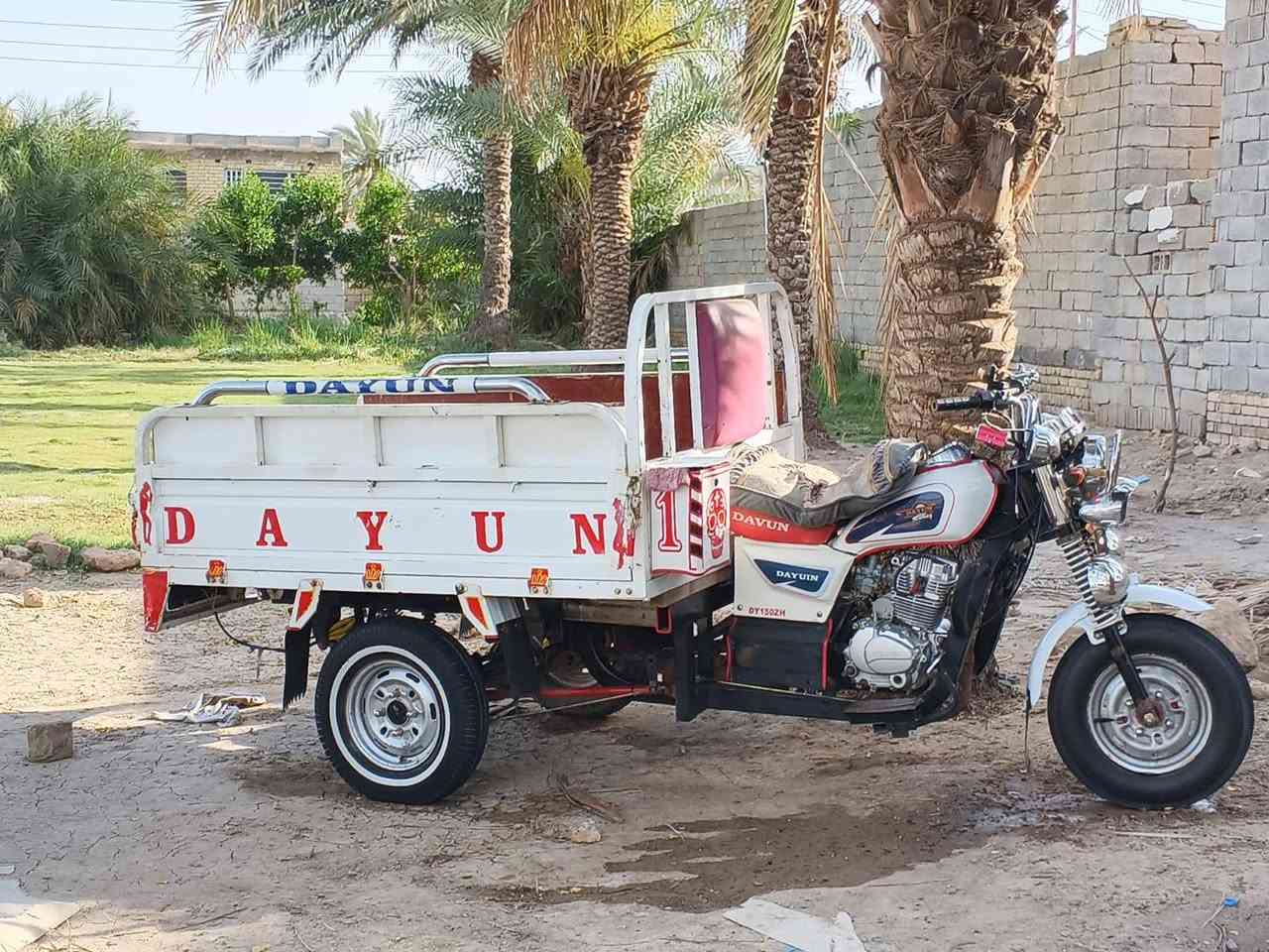السلام عليكم ستوته موديل 19 وراق مكفوله من طول لطول ايي نقص مابيه محرك مامفتوح تايرات ابو لخطه كهربائيات من طول لطول شغالت سعر مليونين 150المكان شطره وشراي هذا رقمي ***********
