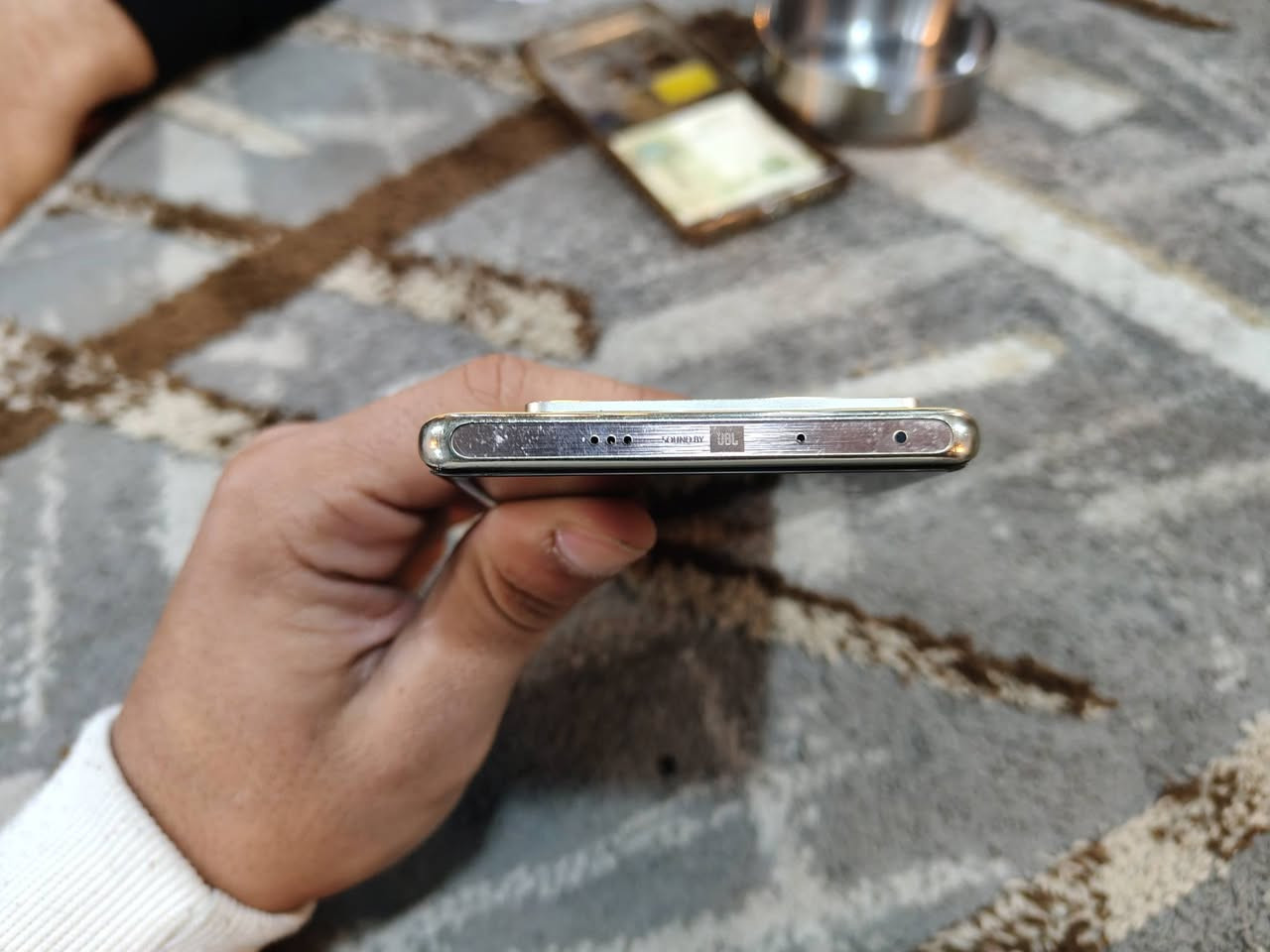 مبايل انفنكس نوت 40 برو
جهاز غني عن التعريف 
جهاز حيلل نضيف نضافه 95٪
ذاكره 256 
رام 12+12 /24
السماعات ستيرو دبل
الشاشه منحنيه 120هيرتز
60 فريم ببجي
الكامره 108 ميكه بكسل 
الاماميه 32ميكه بكسل 
شحن عكسي ولاسلكي 
اغراضو كاملهه وكارتونو موجود
شاحنه 70 واط
وشحن الاسلكي 20 واط
للبيع السعر 275 وبي مجال 
مراوس ويه ايفون 11 وفوق وانطي فرق بسيطططط جدأ


**إذا كنت صاحب هذا الإعلان وتريد حذفه لأي سبب، رجاءا أرسل رسالة إلى الدعم الفني**