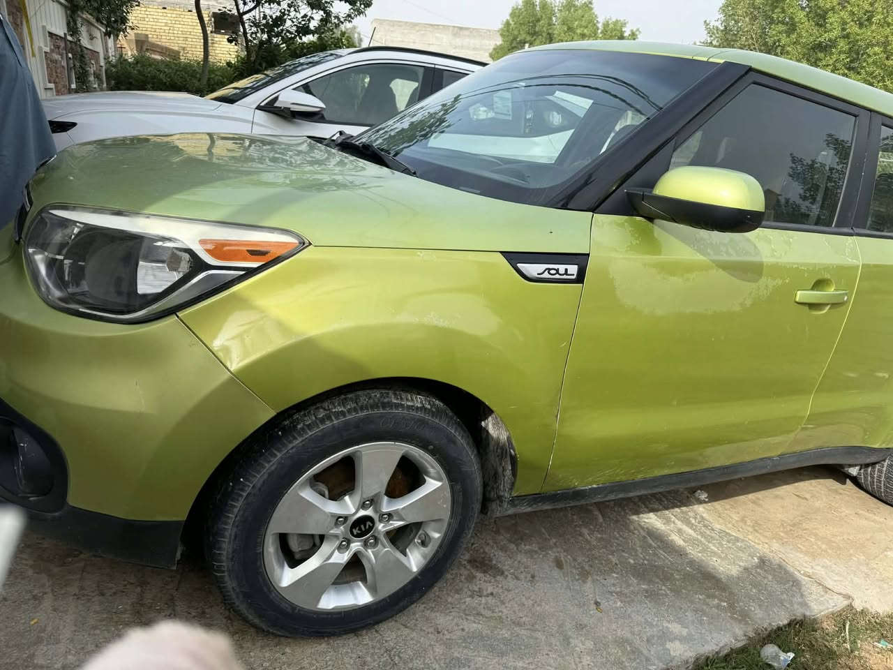 صول 2018 محرك 1600 حادثها مرفق بالصور
بس من وصلت طلع بيها 3 قطع كلير بابين وجاملغ امامي جهه السايق ماشيه 65 ميل معروضه ب 105 وبيها مجال مكانها بابل

***********
