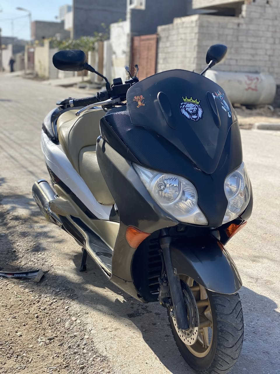 فورزا صفر ١٠ سرائيلي
مواصفات_ABS_تدفئه يدات_مسجل 

مكينه خير من الله لا تنقيص للتبخير ولا مفتوحه 

السعر ١٦٠٠ وبيها مجال بسيط 

العنوان ديالى بعقوبه 

***********
