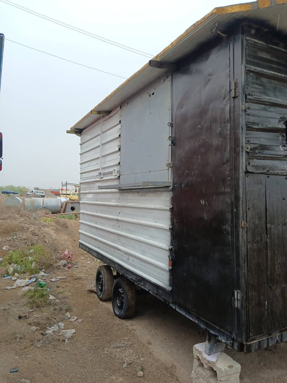 كافتريه للبيع جاهز للعمل زائدن عراض مطعم يرهم كلش مكانه ديالى تقاطع القدس 0780512135
***********
