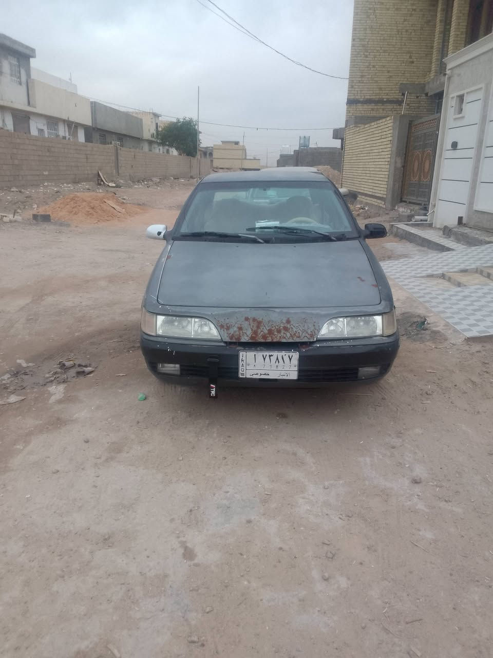 سلام عليكم 
اسبرو٩٦للبيع 
مكينه ١٨٠٠مفتوح مومسكر كير عادي 
طخم تاير  بطاريه جديده صدر امامي خلفي جديد مدوشمه جديد 
سياره بيه جراد رقم انبار باسمي سياره مابيه نقص 
٢٥وبيه مجال مكانه الفلوجه
***********
