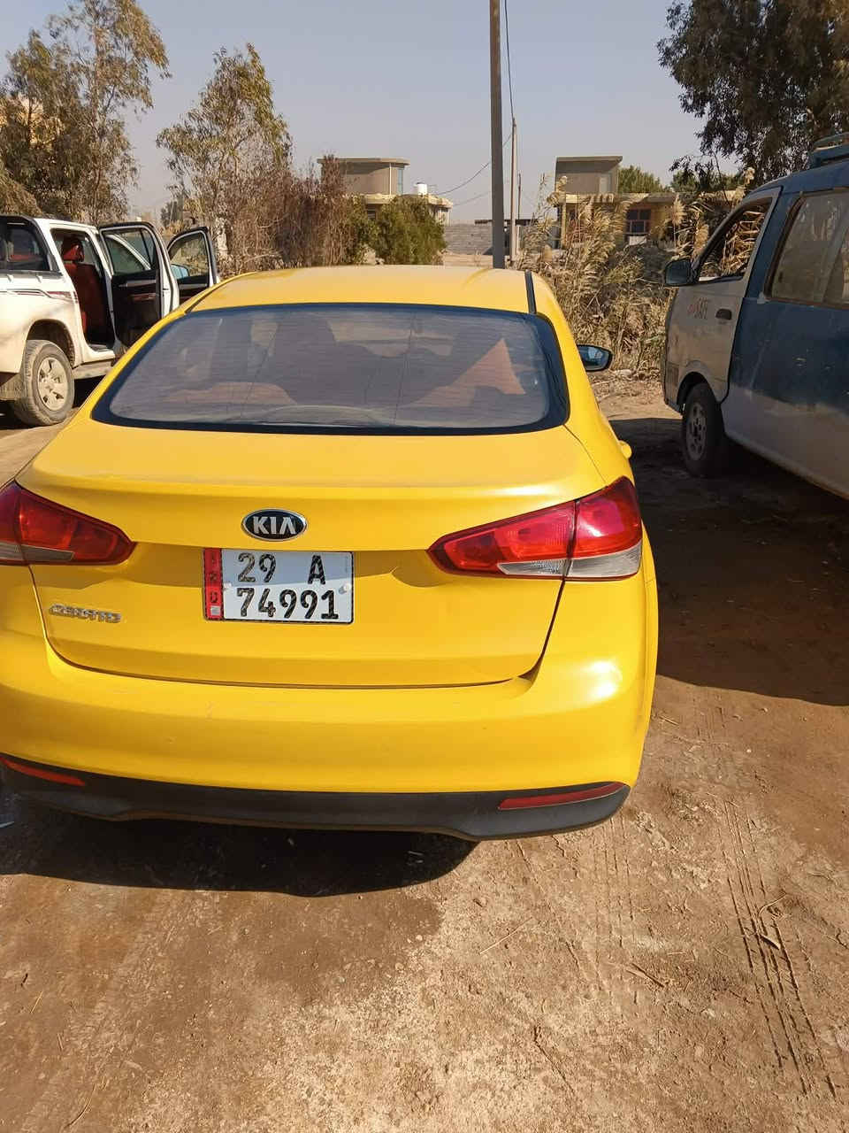 سلام عليكم
سيراتو 17 للبيع او مراوس صبقه وحده مكينه وكير وضع شركه 
سنويه 2030خط وبحث وصدر وتبريد كله كفاله من الظربه والمعجون 
تحكم ستيرن فول ستيرن 
العوان واسط الاحرار بسمي 
***********واتساب واتصل 
***********
