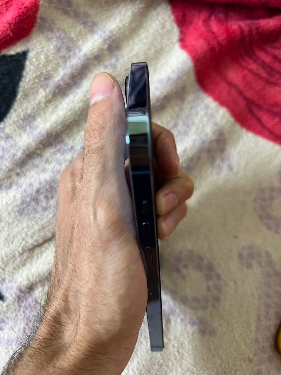 السلام عليكم للبيع
جهاز ايفون13برو ماكس جهاز نضيف بمعنى الكلمة ذاكرة256بطارية 70جهاز كله بلادي ما مفتوح منه برغي تاخذه تفحصه اذا مفتوح او مجرد داخل صيانة تاخذه بلاش جهاز خير من الله ما يصرف شحن يعني صرفه طبيعي سعرة675وبي مجال قليل ***********العنوان بغداد جسر ديالى القديم
