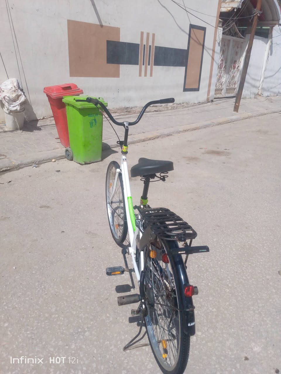 اسلام عليكم بايسكل باله الونين ابيض واسود موديل 21 انضافه شوفت عينك امراوس ابايسكل ليدز أو ايباد 60افريم أو أكثر المكان مكرمه قرب اكريت مول


**إذا كنت صاحب هذا الإعلان وتريد حذفه لأي سبب، رجاءا أرسل رسالة إلى الدعم الفني**