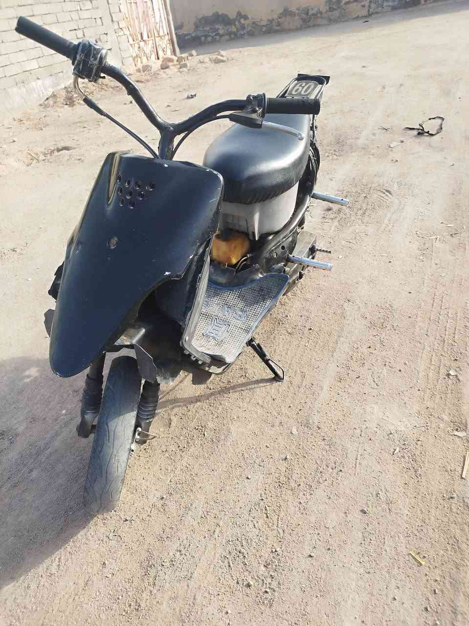 دراجه تسع زروف للبيع السعر 175 وبيه مجال دراجه ناعمه وحلوه شلعه فول مكان بصره مدينه قرب مدرست العلوان كامله كفرات


**إذا كنت صاحب هذا الإعلان وتريد حذفه لأي سبب، رجاءا أرسل رسالة إلى الدعم الفني**