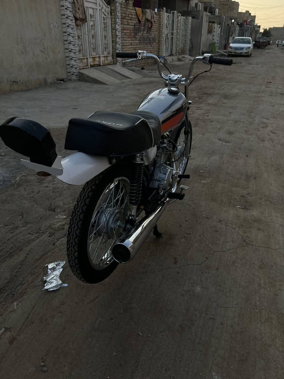 سلام عليكم شباب داجه للبيع وراق سكنر ثاني تبديلت دهن الله شاهد مكفوله كفاله عامه دراجه حلوه وحله من الصوره تجي وشوف بعينك السعر 850 متواجد خاص الرقم ***********
