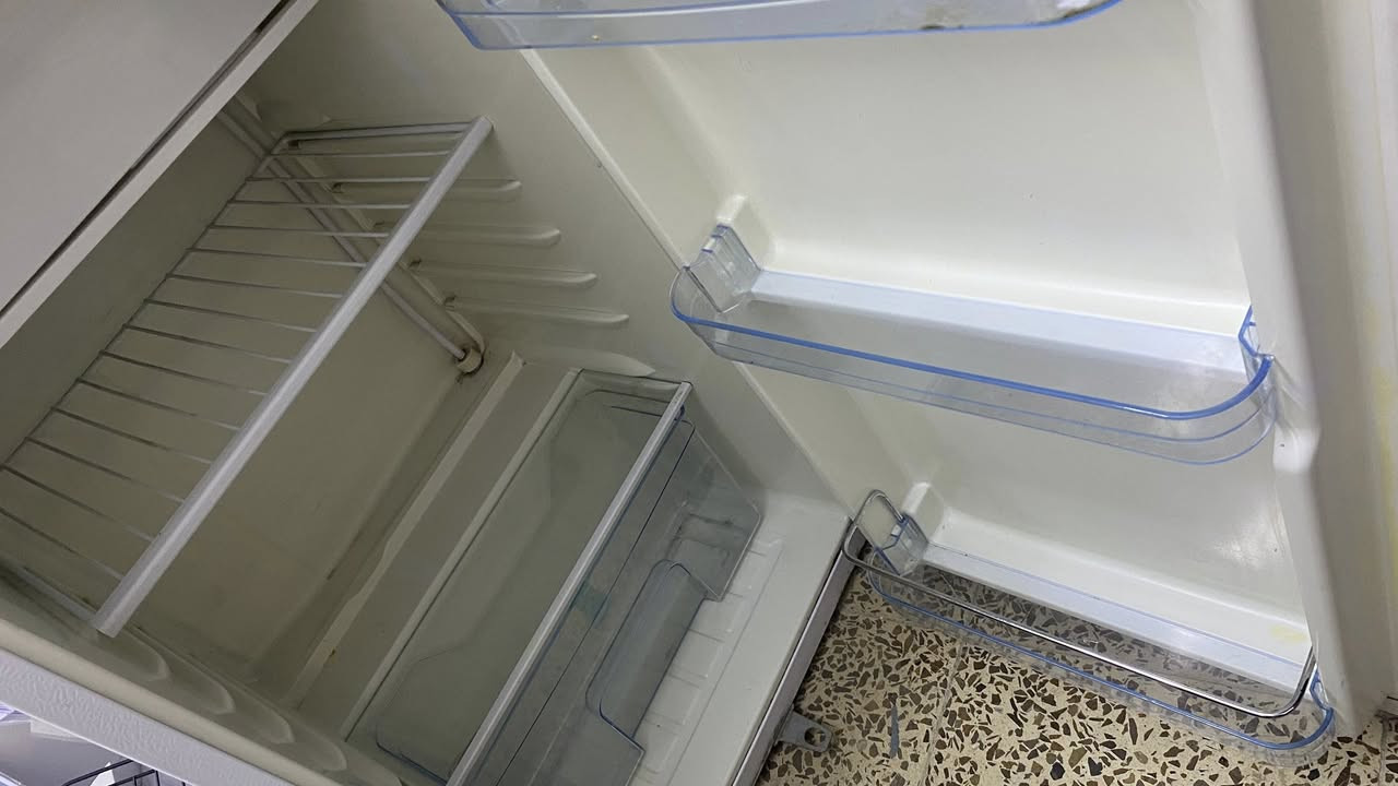 ثلاجة ٦ قدم حجمها باب وحدة بيضة
 الجديدة ب١٢٩ اريد ابيعها هي شغالة وجديدة هم ب٧٥ والتوصيل #بغداد مجاني


**إذا كنت صاحب هذا الإعلان وتريد حذفه لأي سبب، رجاءا أرسل رسالة إلى الدعم الفني**