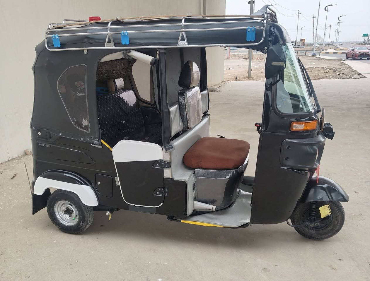 السلام عليكم  نعيد النشر بسبب ذوله اليكولون امسح المنشور احنه شرايه ونتو تعرفون تكتك خير من الله 22 محرك كفاله كشر كفاله من ضربه من معجون بس يم الجامرلق الدواسات بيهن تعمير مال خياس ومعمرهن بيدي تكتك بسمي لوحه انكليزي احولك ثانيوم مكاني كنعان وهاذه رقمي ***********
