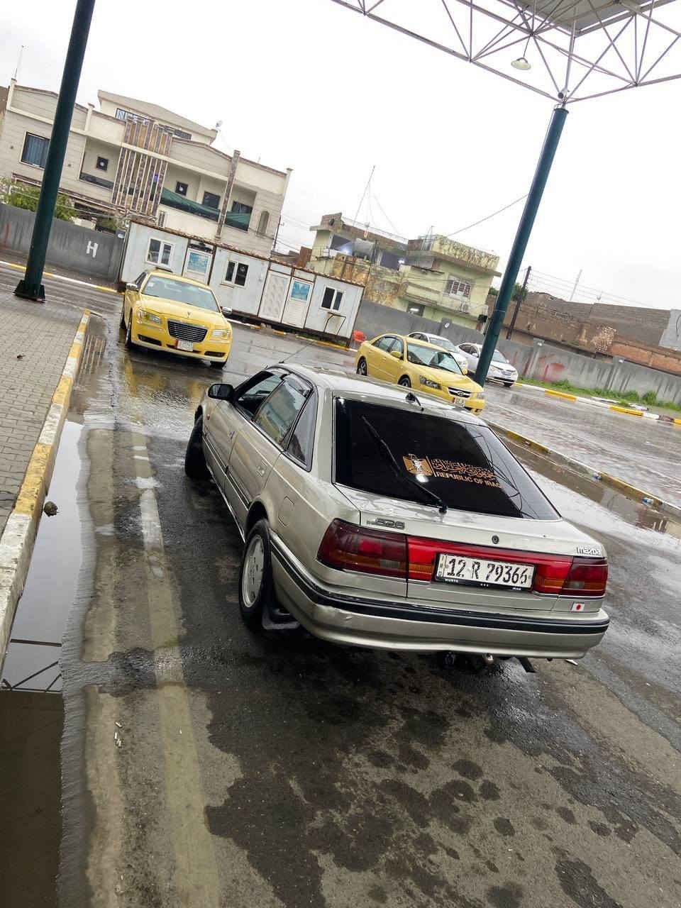 مازدا 626 موديل 1991 محرك 8 بخ جديد مال كصه اوربا كير جديد تبريد وتدفئه طخم ع نص  داخلها جديد ومرتب شاشه زينون عالي بيها مصبوغه عام جماليه بدون حادث او ضرر رقم انكليزي وهزه والسيارة باسمي سعر 43 وبيها مجال *********** وخاص
