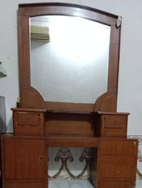 ميز • بصره هارثه