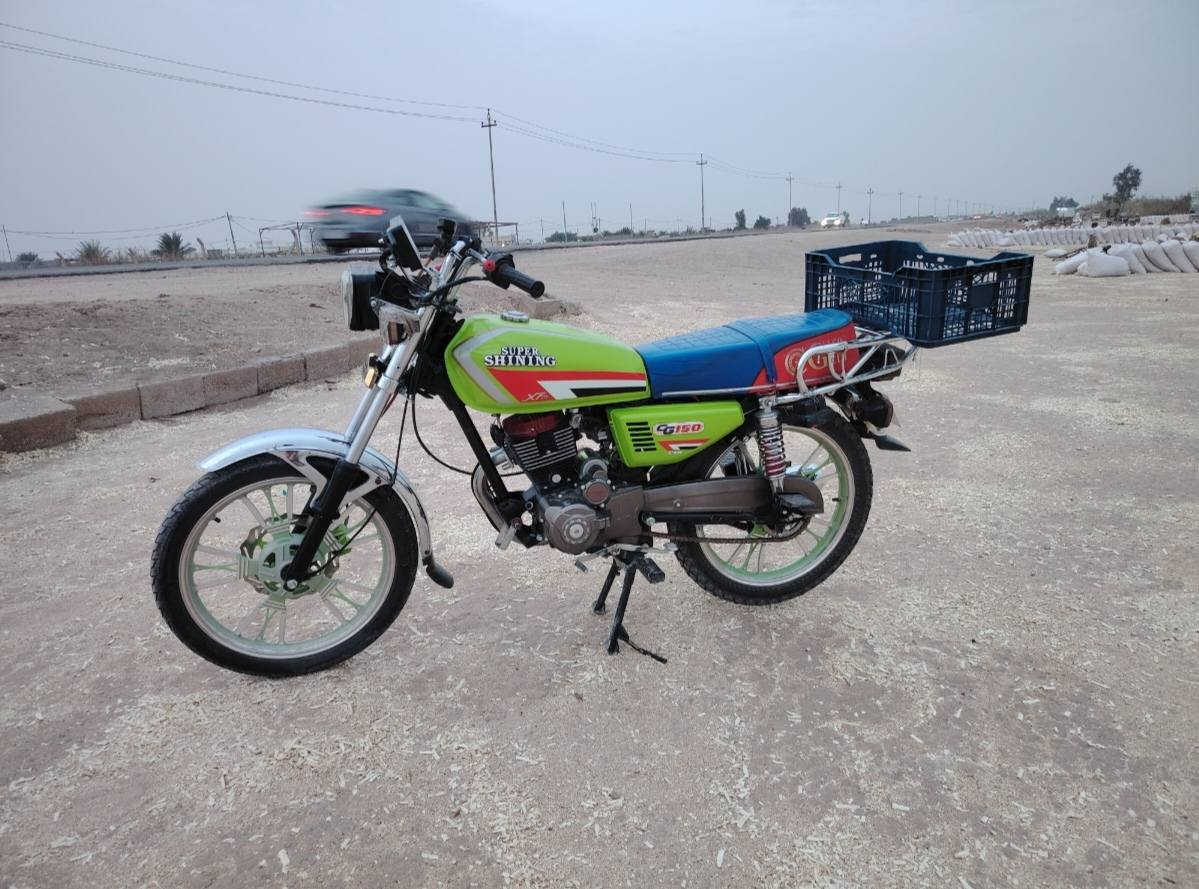 سلام عليكم دراجه سفانه موديل 2024
أوراق اصولي 5 أوراق كهربائيات شغاله
سلف شغال شاشه شغاله محرك 150 cc محرك مكفول
مكاني واسط الصويره للتصال ***********📱
