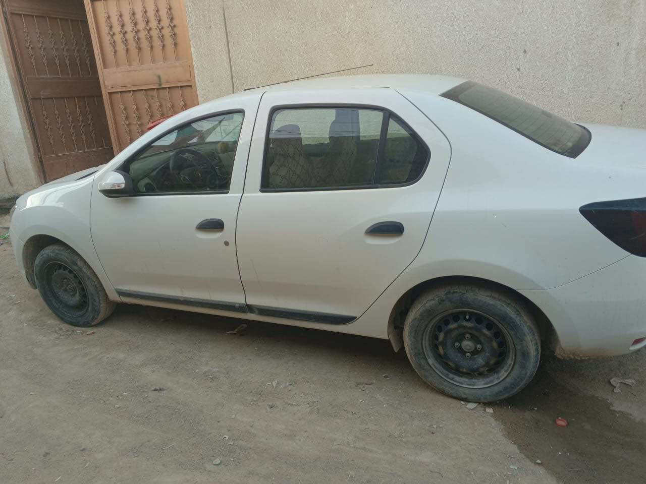 السلام عليكم رينو سمبل 2020 بصره حره السياره كفاله ماعده قبق الصندوق مبدل بلادي فقط للاستفسار *********** العنوان بصره الزبير السعر 88 الزبير, البصرة
