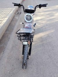 باسكل شحن 2024 • حجم 20 • 4 بطاريات