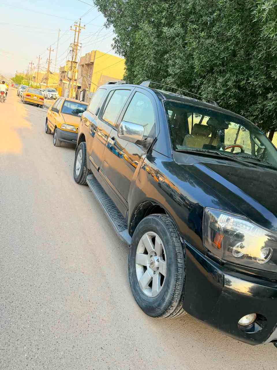 السلام عليكم للبيع ارمادا ٢٠٠٥
محرك ٨ سلندر . مبدل حاويه . عليهه منظومة غاز ٨٠ لتر
محرك كير كفاله عامه . منظومة تبريد جديده . مصبوغه عام اثر جراد حادث  جاملغ سايق  كامله بدون نقص 
#السعر 65 ورقه مكان السياره بغداد / المشتل 
الاستفسار الاتصال مكلف بالنشر 
*********** بغداد, العراق
