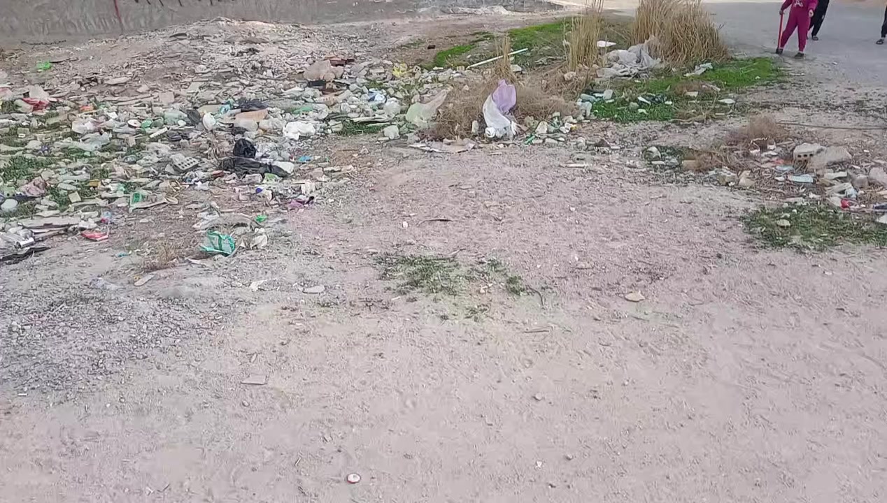 السلام عليكم 
مدخل هور رجب مجمع ركن النخيل 
قطعه ارض المساحه 100م 
الواجهه 8م النزال 12.5
طبعا الأرض ركن على شارعين
السعر وباقي التفاصيل مرسله الصفحه او الاتصال على الارقام التاليه 
*********** ابو علي 
*********** ابو فهد
