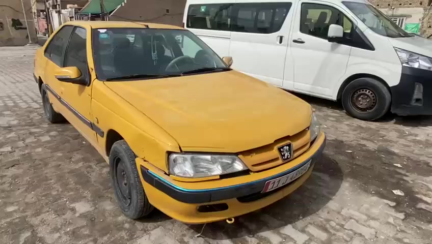 سلام عليكم بيجو بارص 15مصفر هيه و غرامات كما واضح بل صوره مطخوخه بل صفحه السيارة حلوه و جاهزه كبل الشارع سعر 40 بيه مجال حك الجيه  مكان بغداد مدينه الصدر ***********
