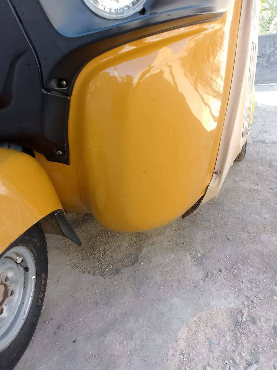 سلام عليكم تكتك موديل 21  تكتك نظيفه من محرك حداديه، واسكن كله جديد تكتك مامتعوبه، رقم سنويه مكلف بل نشر عنوان بابل حمزه غربي رقم الهاتف ***********
