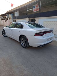 تشارجر • ٢٠١٥ • ماشيه ٢٢٠٠٠٠