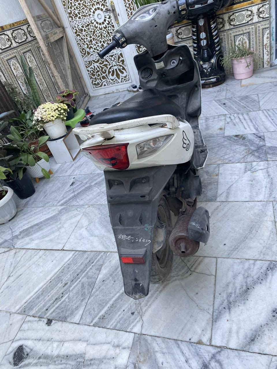 السلام علیکم ماکس مضلع ياباني مكفوله من البرغي للبرغي مال رمبه اي شي مابيها كامله ما بيها اي نواقص عنواني بغداد الجديده

للاستفسار

***********
