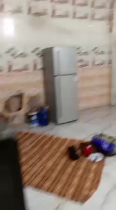 بيت للبيع
السلام عليكم بيت للبيع طابو صرف مساحه 200 متر
مكانه الورديه خارج خلف مدرسة نزهان الجبوري يحتوي البيت على غرفتين 4x5 صحيات داخليه وخارجيه درج دور صالة 4x10 استقبال 4x7 مطبخ 5x4 بيت بناء حديث بيت جاهز للسكن
للاستفسار ***********X
