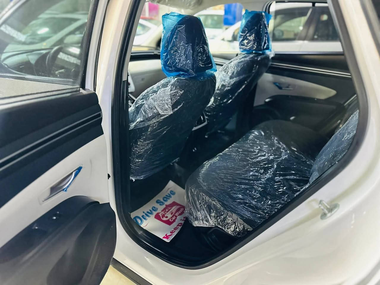 توسان 2023 كفاله عامه بحالت الوكاله
توكسان 2023 كفاله عامه بحالت الوكاله ام الظمان

👨‍❤️‍👨👨‍❤️‍👨 معرض قلعة اربيل لتجارة السياراة الحديثه 👨‍❤️‍👨👨‍❤️‍👨

              العنوان بابل المعارض طريق حله نجف 

زورو رابط المعرض لتحصل ع كل ماهو جديد

https://www.tiktok.com/@eyhib2?_t=ZS-90PYrxoDyER&_r=1

https://www.facebook.com/groups/751367581619728/?ref=share_group_link 

 

  هونداي توسان 2023 🤍🖤

🤍 HYUNDAI Tucson2023🖤

.  

              السعر 215.     ماشيه 20 ألف

💥 

🚘 خليجي كفاله نضافت الزيرو بدون اي ملاحضه

🚘 رقم بغداد 

🚘 موديل 2023

⚙ حجم المحرك 2.0L 

⚙ مرتبط بناقل حركة أوتو 6 نمر 

⚙ يبلغ عزم الدوران 192 نيوتن/ متر 

🐎 بقوة 156 حصان 

🔑 مفتاح التشغيل بصمة 

🔑 تشغيل عن بعد 

‼ اريل نفكيتر 

📍حساسات أمامية 

📍حساسات خلفية

💡لايت زينون + LED 

🔦 كشافات 

🔦 بك لايت LED 

🚘 دخول بصمة ذكي 

🛞 حجم الاطار 235/50R19 

🛞 ويل كب 19

🛞 4 دسك

🛞 حساسات ضغط الاطارات 

✨ اشارة في المرايا الجانبية 

✨ المرايا قابلة للطي كهرباء 

🌧 ماسحة خلفية 

🎈عدد AIR BAG 2

🚗 هاند بريك بصمة 

‏🚗ABS 

🚦فتح صندوق 

🖥  

🖥 شاشة Apple Car play 

📷 كاميرا دوارة 

⭕ مقود جلد حياكة 

🛣 مثبت السرعة Cruise 

🎶 المودات والاوامر الصوتية 

🎶 ا Bluetooth / USB 

🔋شاحن هاتف Wireless 

⚡مخرج منفذ الطاقة 

🔍فحص نظام السيارة 

💺تتسع المقصورة ل 5 ركاب 

💺حركة المقاعد الأمامية كهرباء 

💺تجاوي 5 متحركة 

👶مثبت مقعد الطفل ISOFIX

 ❄ قطعتين تبريد  

🚘 أوضاع القيادة Drive Mode 

🚘 ا ECO / NORMAL / SPORT 

🚘 أوتو هولد Auto Hold 

⛷ نظام مانع الانزلاق 

⛰ نظام نزول المنحدرات 

🥤حاملات الأكواب عدد 8

🚘 تطعيم الدواخل ألمنيوم 

📐 أبعاد ومقاسات السيارة📐

📏 الطول   463  cm     

📏 العرض  187  cm

📏 الارتفاع  167  cm

🚘🚘 ضمان لمدة ثلاث سنوات أو 60 ألف كم 🚘🚘

 

📲📲📲📲📲📲📲📲📲📲📲📲📲📲📲📲📲

          ***********   ايهاب الطائي 

*********** حيدر الخفاجي 

*********** سهاب الطائي 

          

https://www.facebook.com/groups/751367581619728/?ref=share_group_link

📍📍📍📍📍📍📍📍📍📍📍📍📍📍📍📍📍

العنوان... بابل... طريق حله نجف معرض قلعة اربيل لتجارة السياراة الحديثه 

💯💯💯💯💯💯💯💯💯💯💯💯💯💯💯💯💯

💙نحرص على كل مانقدمة لزبائننا من تميز و جودة تليق بكم القادم أرقى واجمل قم بزيارتنا ولا تندم💙
