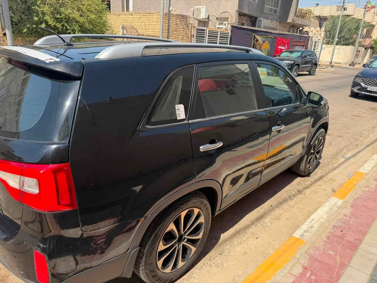 السلام عليكم من رخصة الادمن
بيع او مراوس 
سورنتو  خليجي 2014 محرك
2400 دوش 
بنيد مبدل فقط وشوي بل باب وجاملغ بارد 
حساس امامي خلفي 
بردات خلفيه 
3قطع تبريد 
7 راكب 
مري شفط 
***********رقم اربيل
