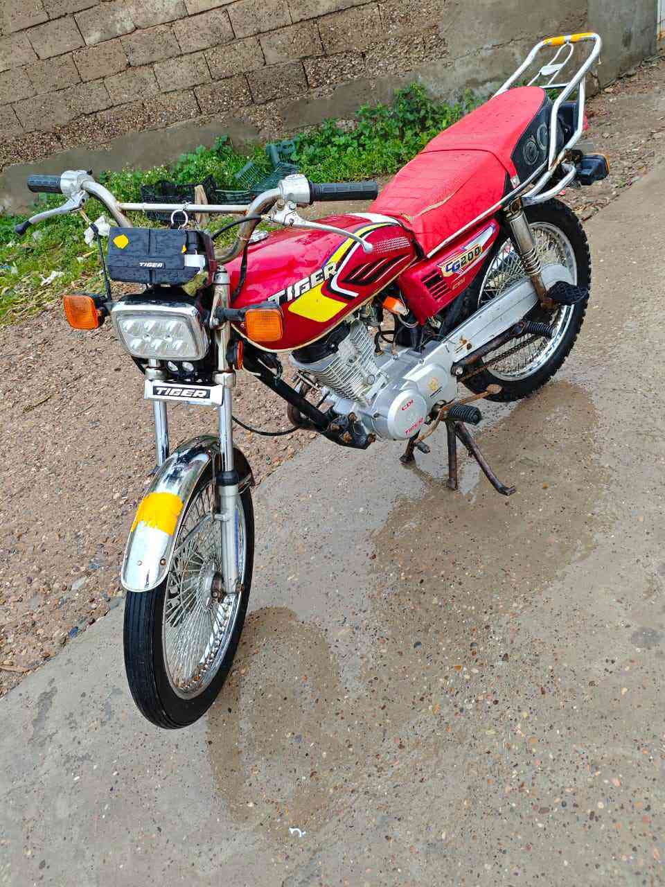 السلام عليكم تايكر 23 للبيع اي نقص مابيها كهربائيات كلها شغاله نصبتها حلوه صلنصه فول أوراق كامله الشراي يجي خاص مكاني بعقوبه


**إذا كنت صاحب هذا الإعلان وتريد حذفه لأي سبب، رجاءا أرسل رسالة إلى الدعم الفني**