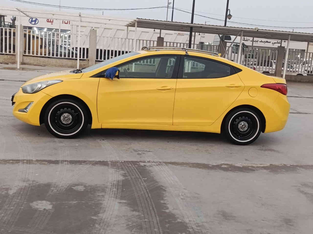 سلام عليك نتره مريكي مديل سياره 2013 يساره جديده رقم صاحب سياره*********** اثير ***********
