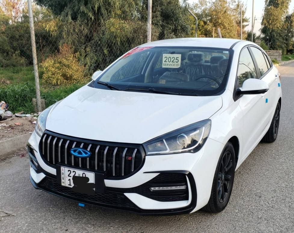 تحيه طيبه السلام عليكم ورحمة الله وبركاته
شيري اريزو 5 موديل 2025 مكاني موصل حي السماح
ضمان 6 سنوات  
ماشيه 31اخت الزيرو , كابون بنزين 
رقم اربيل الإنكليزي بسمي تحويل ثاني يوم  
حساسات امامي خلفي
تبريد قطعتين 
تبريد شاشة 
تحكمات ستيرن 
مري كهرباء + اشارة بالمري
مودات قيادة و مانع انزلاق 
انارة داخلية ليد
كشافات ليد 
لايت ٣ عدسات
السعر  98$ قفل
للاستفسار***********
***********
