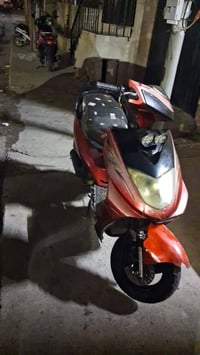 السلام  عليكم دراجه ياباني اصلي  سرعه 120 نضيفه كلش  بدون اي نقص   درا...