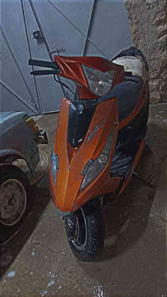 دراجه سيام سرعه140
دراجه خير من الله مصروف عليه250 عدل
مبدل قايش+وباتري+ ويدات بريك +وسيم سكليتر +وكابرتير +وسلف +ومازدات اماميه + ويده بريك امامي+فيت بم بانزين +وتجفيت جديد . شرط ايشي ذكرته مامبدل جديد تجي تاخذها بلاش .
دراجه خير من الله نكره سلف باي وكت معمر بلكامل مانقصه اي شي تشغل وتروح
سعر375 مكان حديثه 
الهاتف ***********
