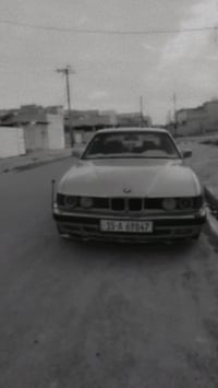 بي ام دبليو ٧٣٥ موديل ١٩٩١ نقصه دعاميه اماميه للبيع سعره ٥٠ وبيه مجال ...