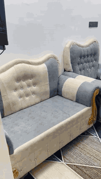 كرويتات لبيع سعر 300 وبيه مجال حك الجيه مكاني ناصريه مركز  استفسار ***********
