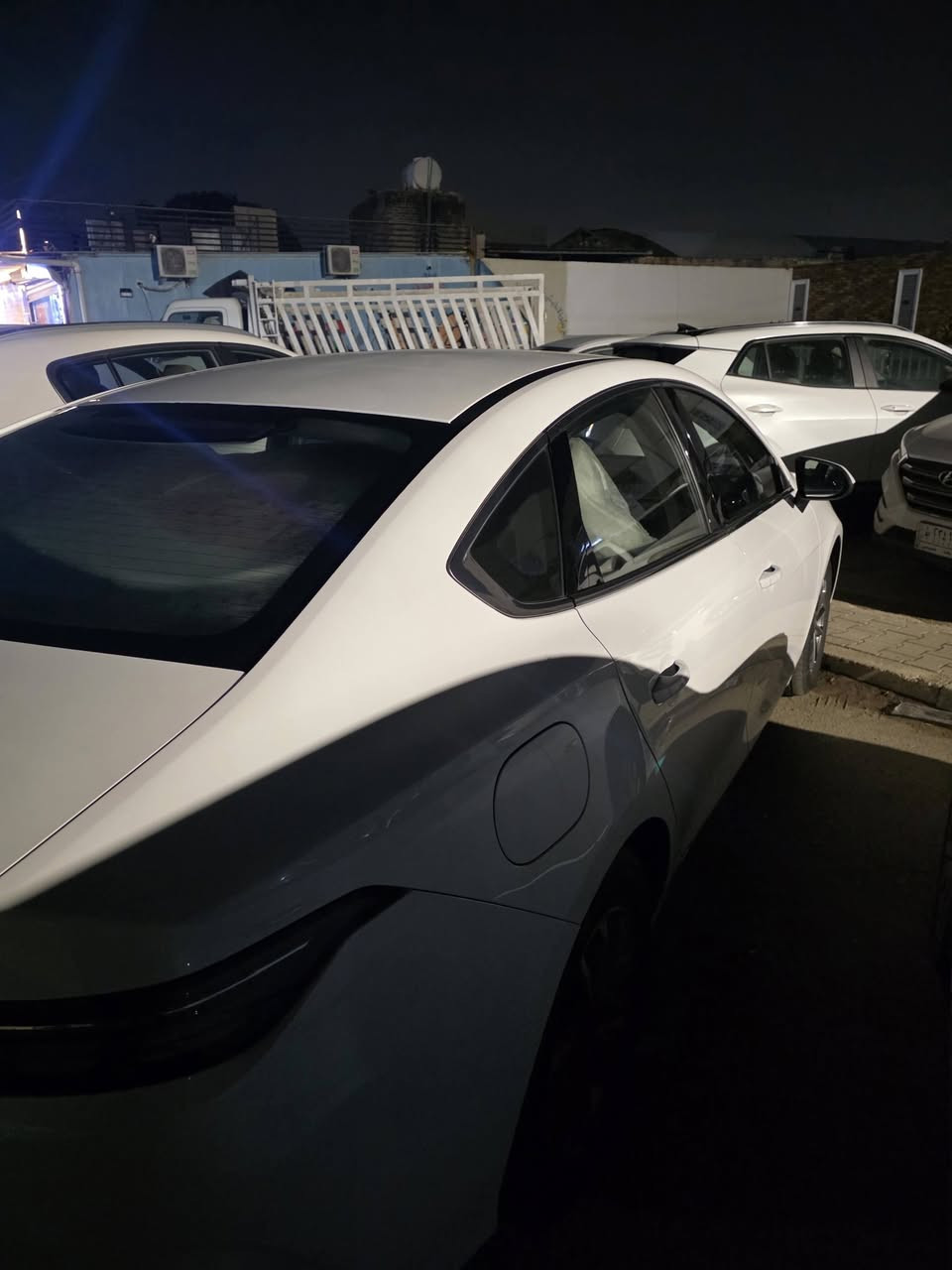 BYD
دستروي ٢٥
ماشية ٣٠٠٠
رقم بغداد 
ب١٩ مليون 
***********
شارع حيفا
