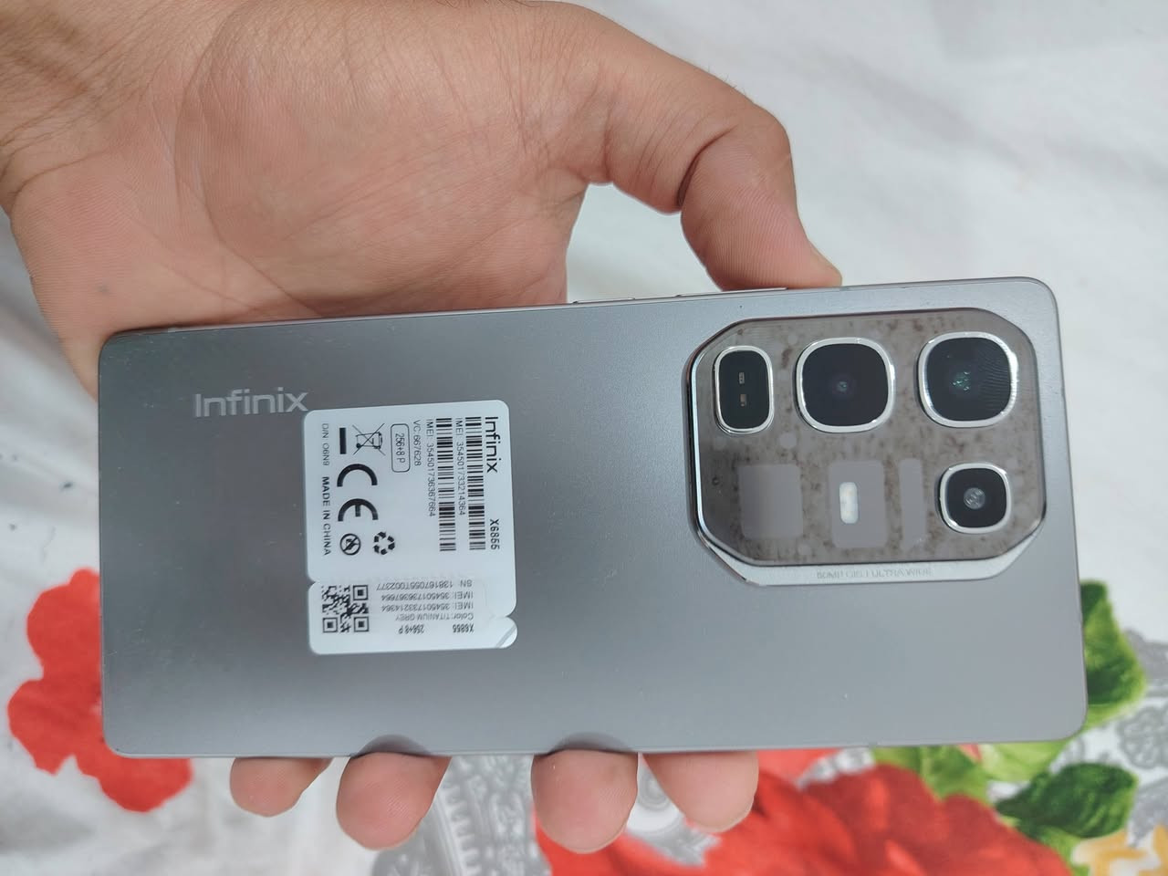 السلام عليكم انفنكس نوت 50 برو استعمال اقل لشهر كامل ملحقات بس لشحن لاسلكي ضاع مني للبيع السعر 300 وبي مجال قليل مكاني البصرة حيانيه جهاز كفاله من كلشي كارتونه و شاحنته لاصليه وياه وشكرا


**إذا كنت صاحب هذا الإعلان وتريد حذفه لأي سبب، رجاءا أرسل رسالة إلى الدعم الفني**