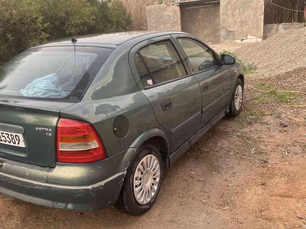 اوبل استره 2002 مشروع وطني هزه جديده تحويل ثاني يوم سياره جديده 
الكشر الخارجي كما موضح خياس مابيها غرفه نضيفه تخم تاير محرك مكفول كير مكفول حداديه خير من الله مكان السياره بغداد اليوسفيه سعر 45 وبيها مجال صاحب السياره 

***********غير متواجد ع الفيس
