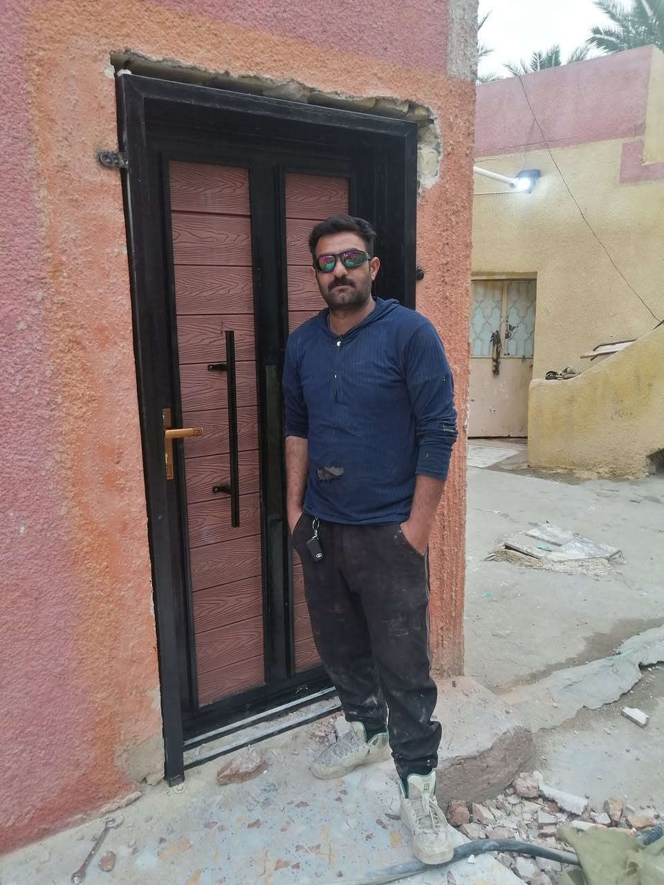 يعلن معمل حداده الوطيفي عمل كافه أعمال الحداده أبواب شبابيك محجرات سقائف نقدا وبالتقسيط واتساب المعمل ***********
بابل الورديه خارج
