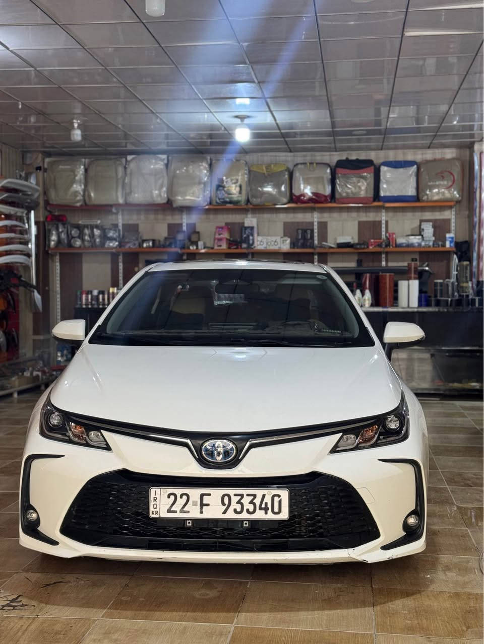 Toyota corolla hybrid 2024

بریک بەسمە 
ئتۆ هۆلد  auto hold 
ئاوینە هیتەر   
گیچ ئەلکترۆنی
3 مۆدی لیخورین
 eco 
normal 
Sport 
کروز کۆنترۆل(خەتی جادە ) 
رادار  
سلایت
لایت ئەوتۆ 
سەنەوی بەناوی خۆمانە 
گێڕ و مەکینەو هەمووشتی بەشەرت 

سەیارەکە زۆر خاوێن مایتەوە  ئەوەندە قوپەی هەیە دارگای پشتەوە وێنەم داناوە ئیدی هیچ لێدران و شتی نیە 
تەنها 43 هەزار ڕۆیشتووە 
نرخی تەنها 156 وەرەقەو مەجالەکی کەمی تێدایە 

ژمارە تەلەفۆن:   *********** سوران, أربيل
