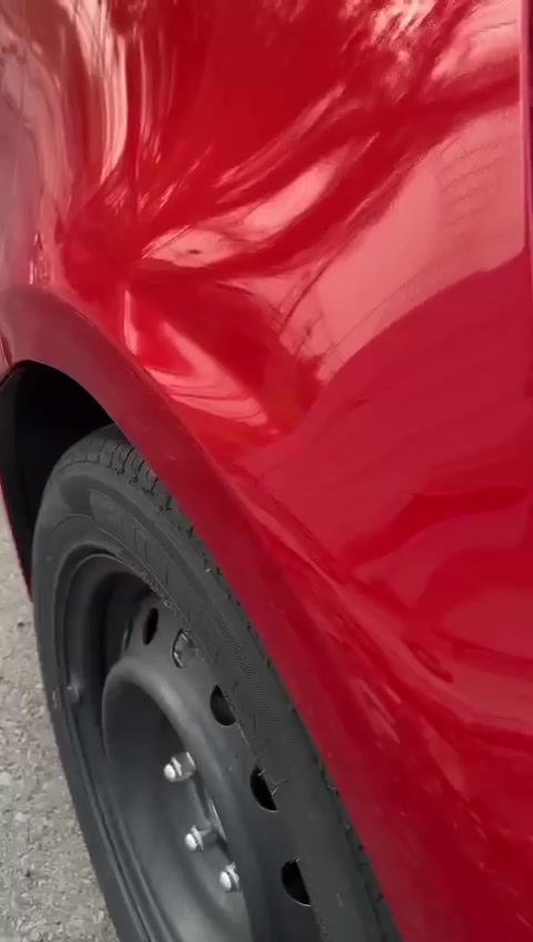سلام عليكم كورلاه ٢٠امريكي بدون حادث سياره ماشيه ٥٢ميل سياره جديده مثل مموضح بصوره السعر اتصال ***********
