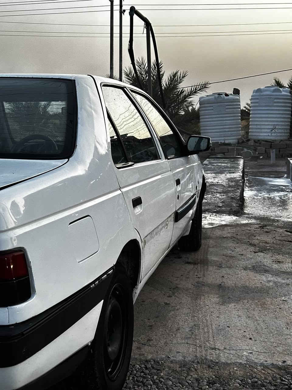 بيجو ٤٠٥ موديل ٢٠٠٩ للبيع
السلام عليكم اخوان 
السيارة مكفولة شواصي وضربة قوية
عظمتها حلوة
تخم تاير جديد
محرك كير كفالة
دواخل حلوة 
تبريد شغال عوزه بس غاز 
فيتبم جديد
حدادية ٧٠٪؜
مسجل بلوتوث
منظومة صوت كاملة
كهربائيات كلها شغالة,اشاير لايتات عالي ناصي 
رقمها قادسية وراعيها يمي شوكت ماتريد تداور
سنويتها ساقطة قبل ٦ اشهر بس 
السيارة مكانه نجف خان النص
سعرها ٢٩ بيها مجال قليل
متواجد عالفيس 
وهذا رقمي ***********
