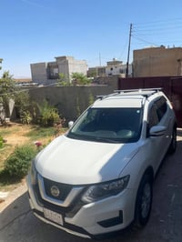 للجميع  تحيه طيبه الى ادمن الكروب نيسان روج2019 فول فول فقط بدون سلايت...