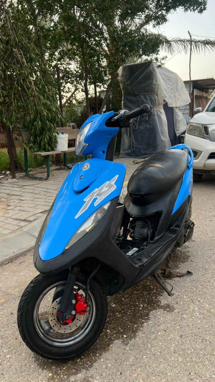يا الله عدلة مكفولة شوفت عينك نضافتهة فقط كفر تجاري بس بيه نصبة كارثة وهاي نصبتهة كدامكم شرط الشلعة والمعدل عليهة ادامة جديدة من كابريتر وبلك وكلجات وتانكي الدراجة جاهزة سلف هندر كلة شغال اشاير بكلايت لايت جاهزة على اخر حباية وين ميعجبك روح الدراجة عارضهة ب 650بيهة مجال بسيط مكاني بغداد الحسينية مالراشدية ***********
