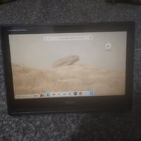 🔥 لابتوب ايسر للبيع بسعر لقطة 🔥  لابتوب نظيف وشغال ممتاز، استخدام خفيف...