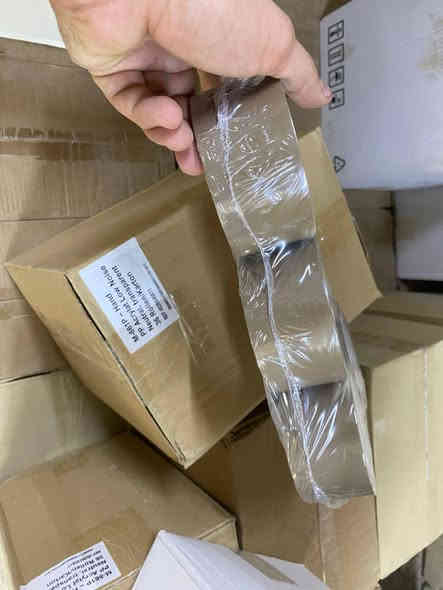 36 قطعة
 49 مايكرون حقيقي 
90 يارد 36 قطعة
الاصق هوتميلت مو اكرليك الاصفر الصيني لا يفرق المادة الاصقية
الكارتون 25 الف توصيل لكل محافظات العراق خمسه واذا جملة يختلف 
 ‪***********‬‏
***********
