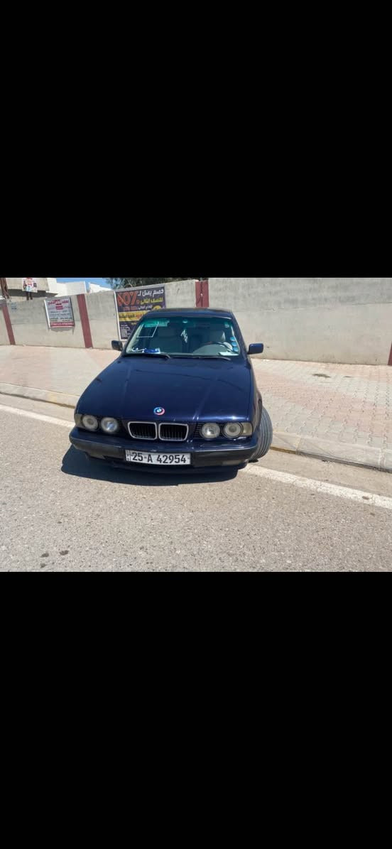 سلام عليكم 
للبيع او مراوسه حسب قناعه 
BMW 525ia موديل 1991 
سياره بدون ضرر بدون حادث بدون خياس گير اوتماتيك محرك شرط 
للعلم گير و محرك و عقل مبدل مال 2003 يعني محرك و گير سقر 525 سياره نضيفه حيل شرط ترايك 200 منا للبصره 
تبريد تدفئه شغال تايرات جديد ويل جديد بجم عريض فول مواصفات اربع جامات كهربائي فول فول برده خلفي داخل ابيض بس بدون سلايت بدون فتحه سنويه جديده لل31 بسم صاحبي بي بطاقه بانزين رقم كركوك 
مكاني كركوك شوراو قرب مدينه العاب بابا كور كور 
سعر 58 بي مجال حك جيه رقمي 
*********** بي واتساب كركوك, العراق
