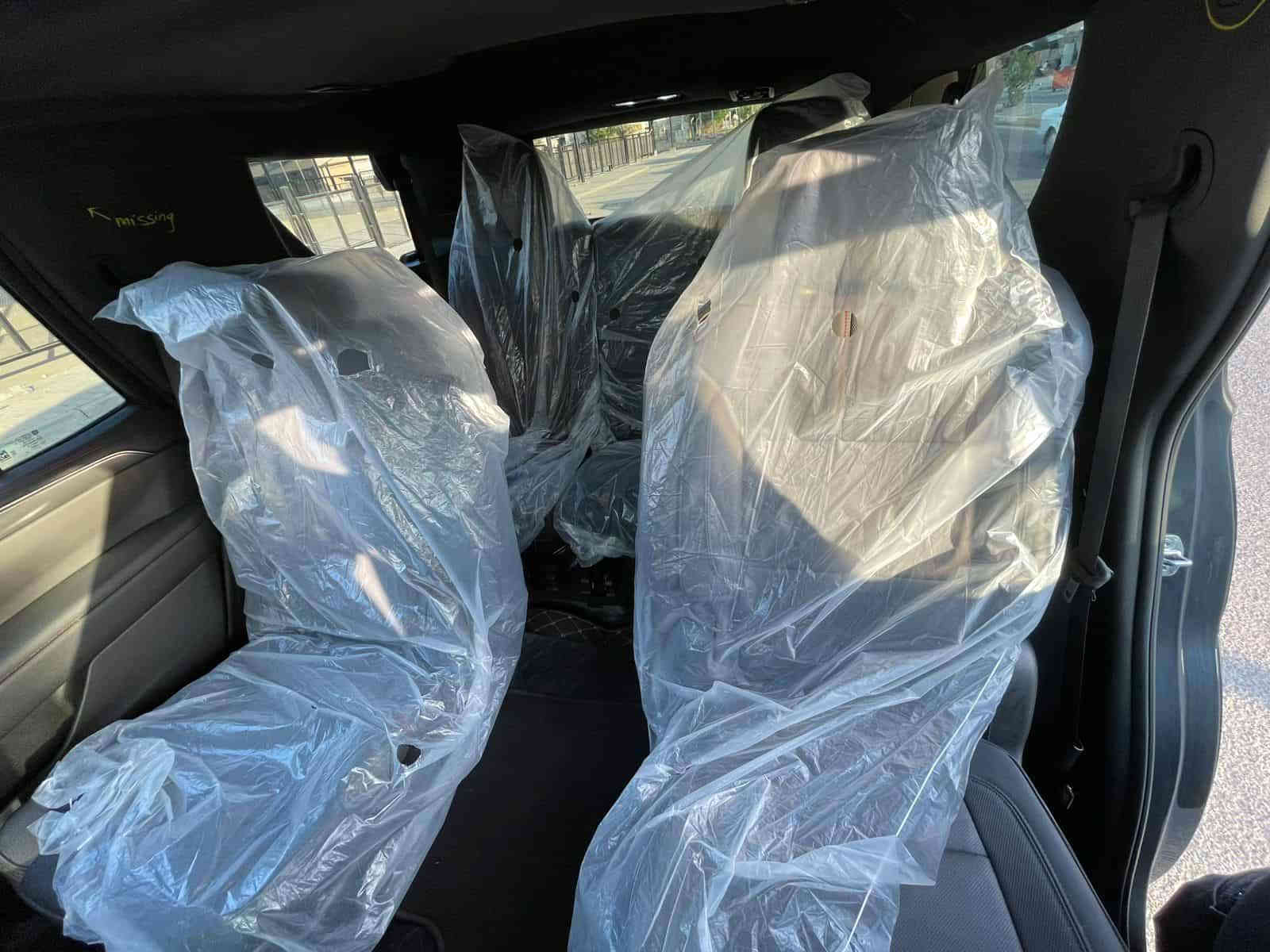 السلام عليكم سيارة
تاهو م 2022
ماشيه 33 الف
تاهو اسود بغداد وارد امريكي
موجوده كربلاء او بغداد
***********:احمد كربلاء
سعر 46000
