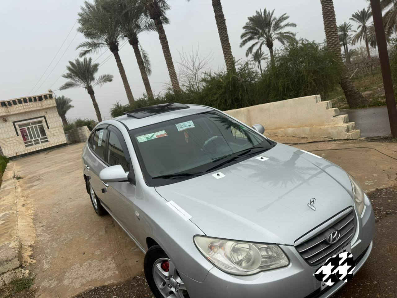 السلام عليكم للبيع ادوات افانتي.        موديل 2009
محرك 16 شرط
دكشن عالي
كير اوتو شرط
بدون صبغ فقط مكان الكص
كشنات جلد 
ويل 15 تخم تاير جديد 
بدون اي ضربه او رصعات
سياره جديده طك كارتون احلا من الصور مكان السياره تكريت 
السعر43 وبيه مجال قليل
                                               للستفسار ‭***********
