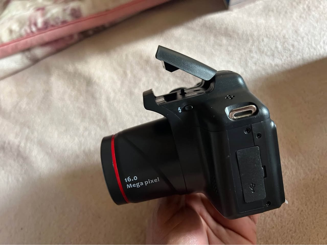 ئەم کامێرایە بۆ فرۆشتن نرخی ٣٠ هەزارە گەیاندن هەیە بۆ هەموو شارێك بەکار نەهاتووە نوێیە.

تێبینی تەنها شعنی لەگەڵدا نییە بەڵام وایەری شعن هەیە لە هەموو شوێنێك ئەوە نییە بڵێی دەست ناکەوێت أربيل, العراق


**إذا كنت صاحب هذا الإعلان وتريد حذفه لأي سبب، رجاءا أرسل رسالة إلى الدعم الفني**