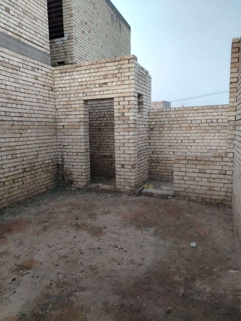 هيكل للبيع سده الهنديه 
M120
حي كمال شارع المولده 
نوع العقار سند 25
تفاصيل أكثر اتصل مامتواجد عل خاص ***********
